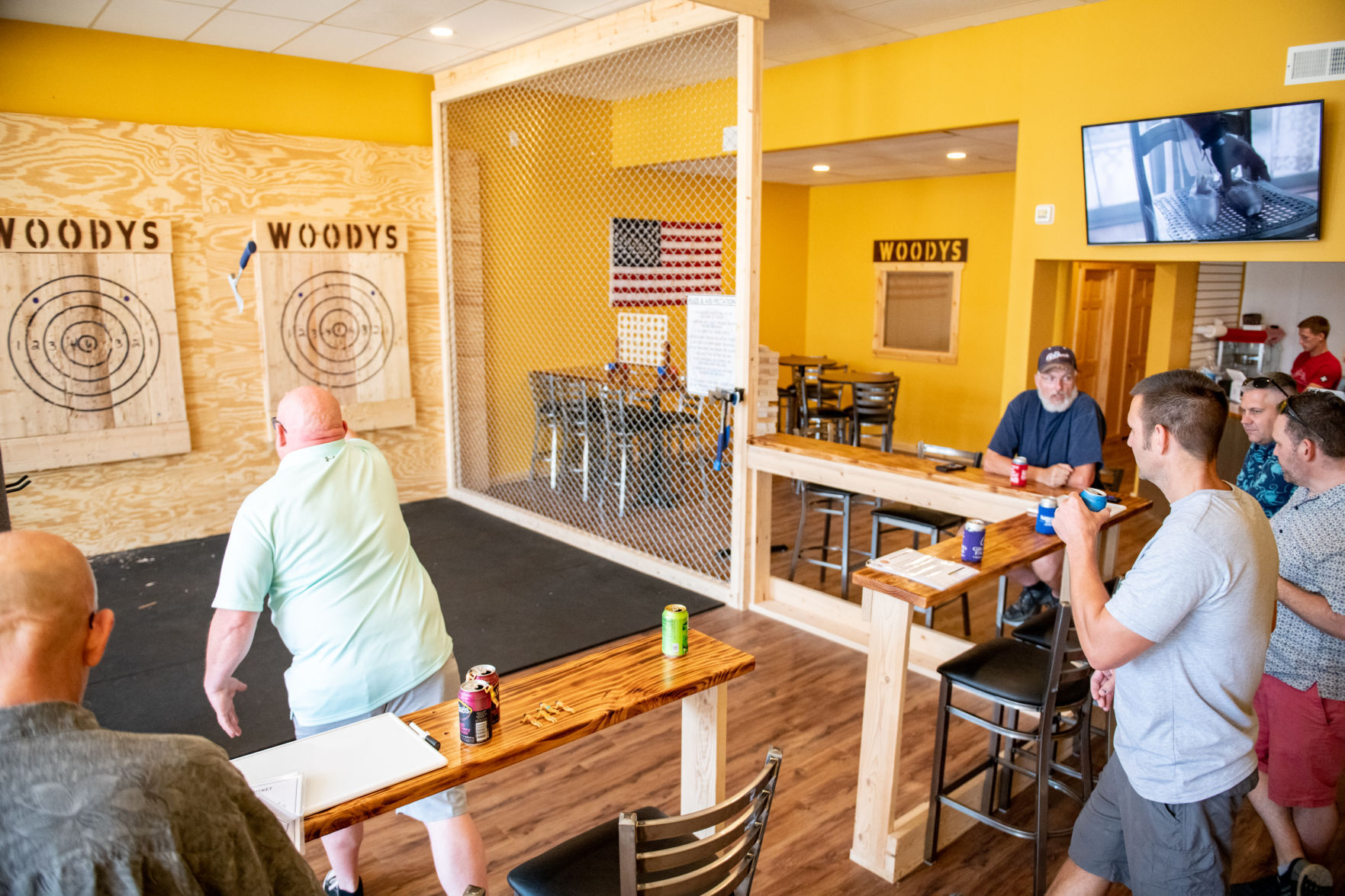 Woody's Axe Throwing
